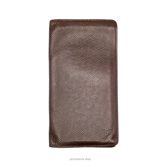 🔴 Louis Vuitton Brazza Long Wallet - Grizzli Taiga Leather - Picture 1 of 7